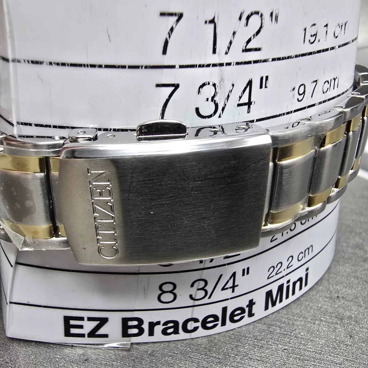 Citizen Eco-Drive Watch Men 37mm White Dial Two Tone Daydate E101-S053439 WorksP10