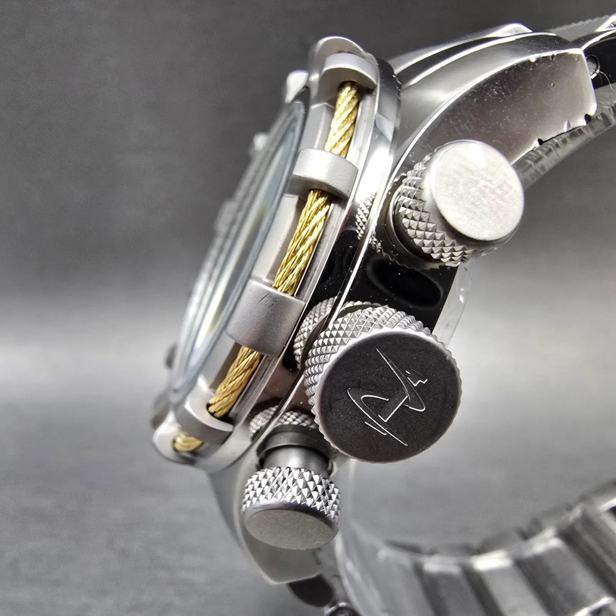 Invicta Reserve Bolt Chrono Watch Women 40mm MOP Dial Steel Date 90009 New Batt3