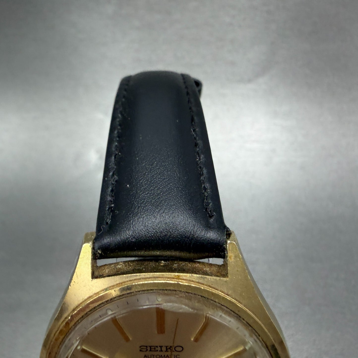 Seiko Automatic Watch Men 37mm Champagne Dial Gold Tone Daydate 7009-8029 Runs4
