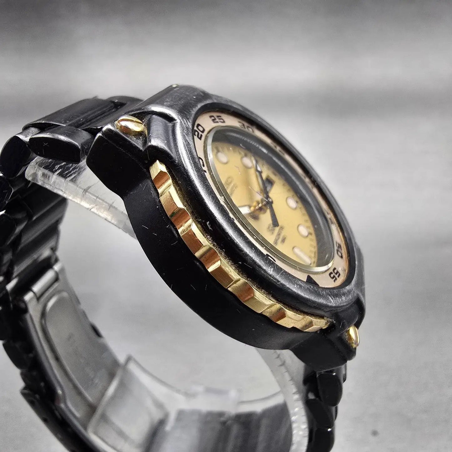 Seiko SQ Dive Watch Women 29mm Gold Dial Two Tone Daydate 3Y03-0059 New Battery3