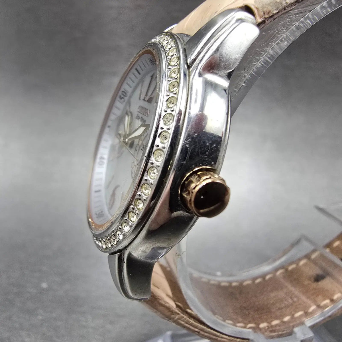 Eco-Drive Silhouette Crystal Watch Women 32mm MOP Dial Steel Daydate Round Works2