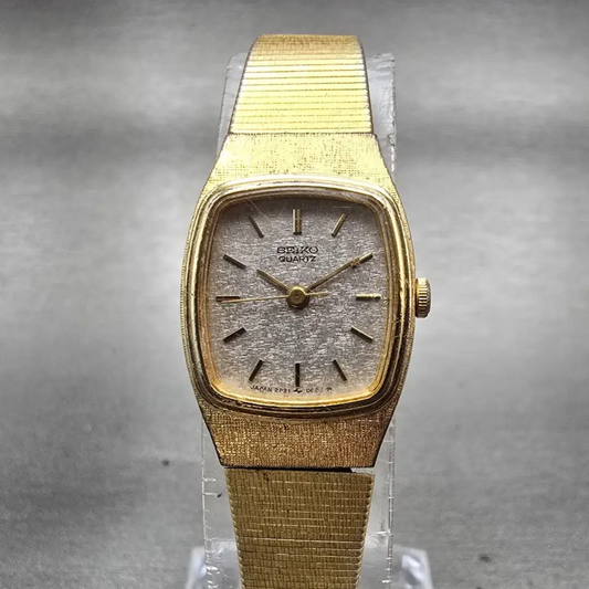 Seiko Watch Women 17mm Silver Dial Gold Tone Rectangle 2P21-5010 New Battery VTG0
