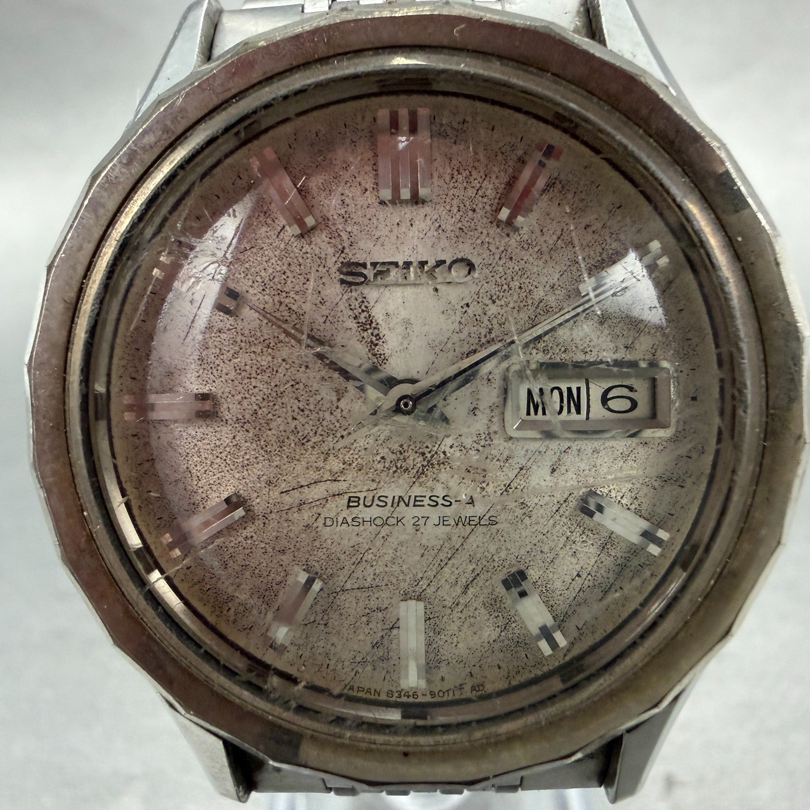 Seiko Business A Watch Men 37mm Silver Dial Silver Tone Daydate 8346-9010 PARTS2