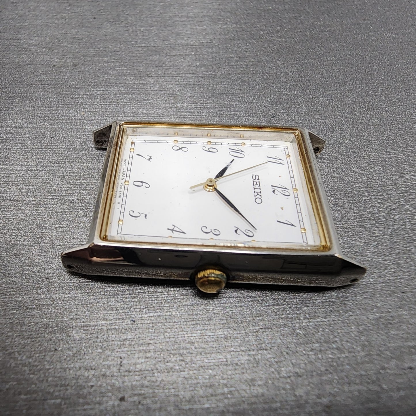 Seiko Tank Watch Men 24mm White Dial Silver Tone Rectangle V7015e20 PARTS6
