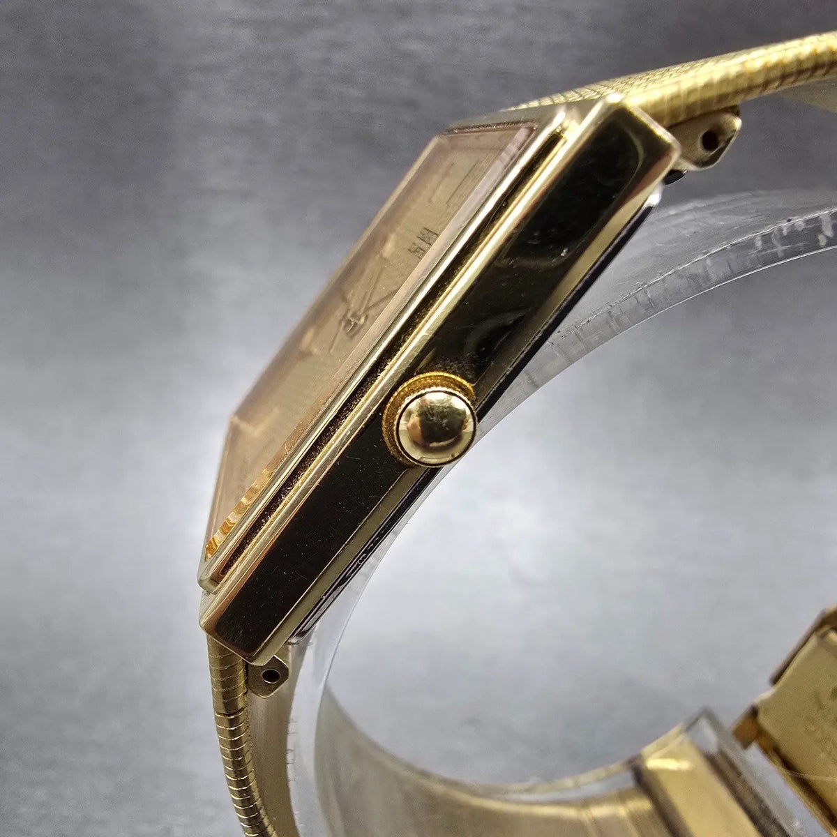 Seiko Tank Watch Men 24mm Gold Dial Gold Tone Date 5P32-5239 PARTS Vintage3