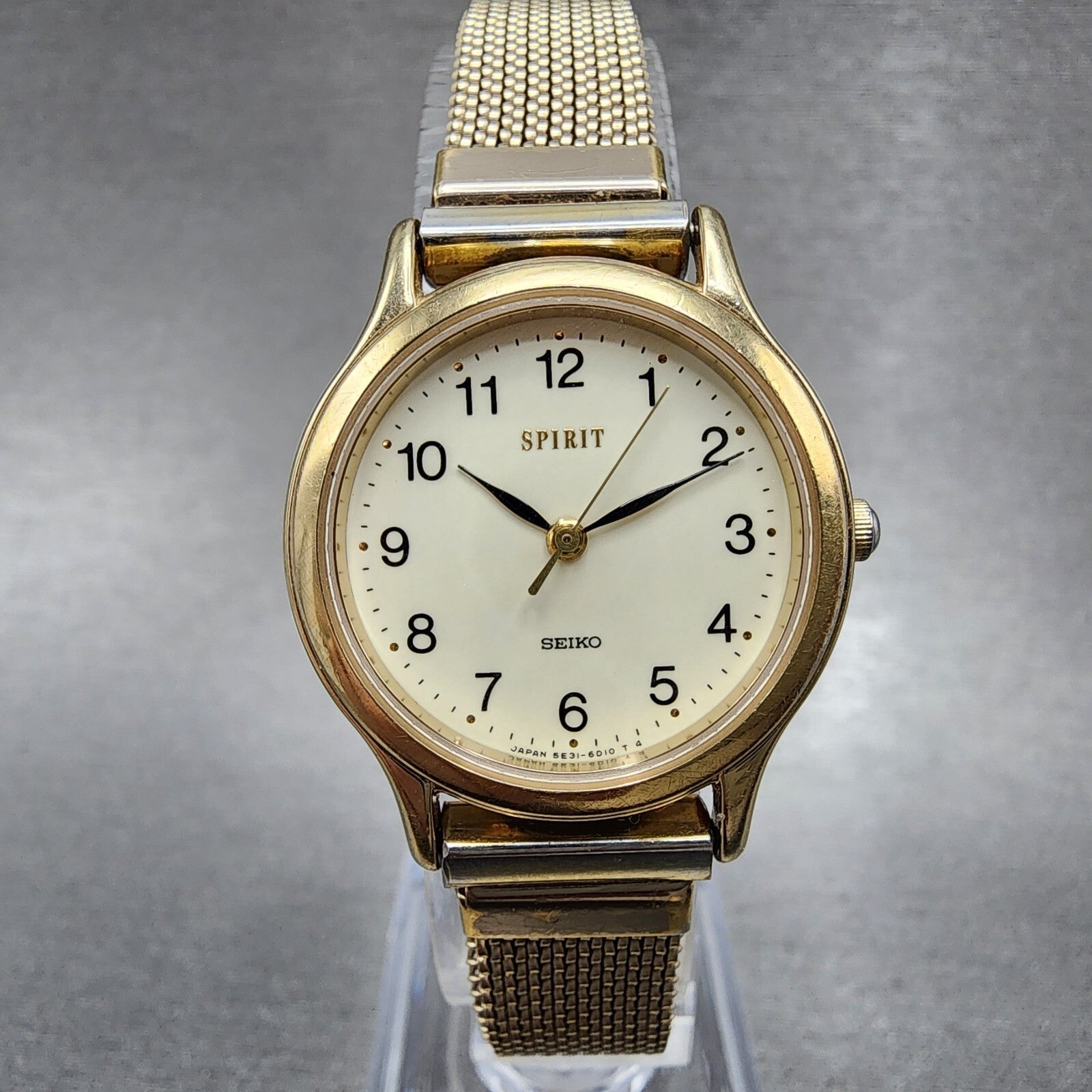 Seiko Spirit Watch Women 26mm Cream Dial Gold Tone 5e316c8a New Battery0