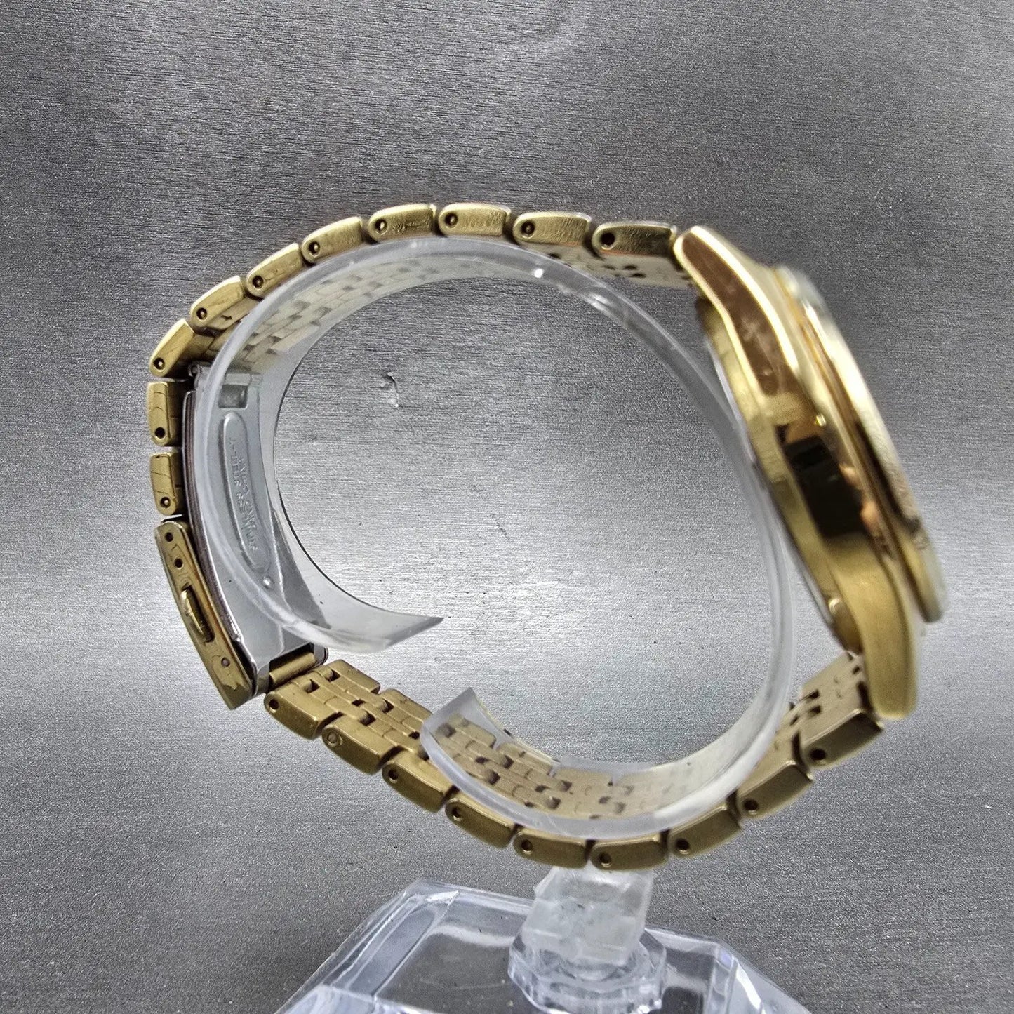 Seiko Solar Watch Men 37mm Champagne Dial Gold Tone Daydate V158-0aa0 Runs NKJWW6