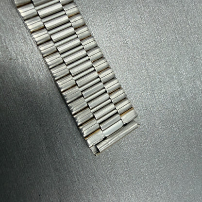 Seiko SQ Bracelet 18mm Stainless Steel Gold Tone Tri Folding Clasp Vintage Japan8