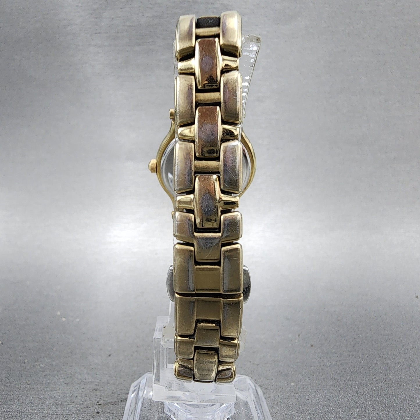 Citizen EcoDrive Watch Women 26mm MOP Dial Gold Tone Round Runs E031S0218217