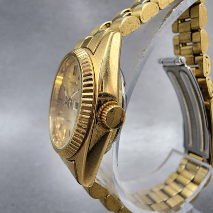 Seiko 5 Automatic Watch Women 24mm Champagne Dial Gold Tone Daydate Runs2