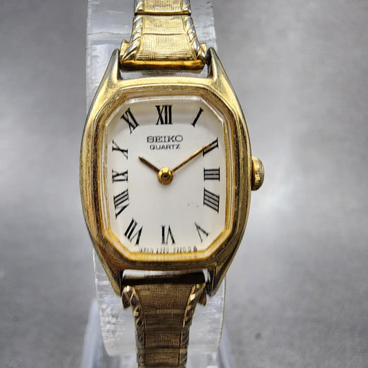 Seiko Tank Watch Women 17mm White Dial Gold Tone 23206559 Roman New Battery0