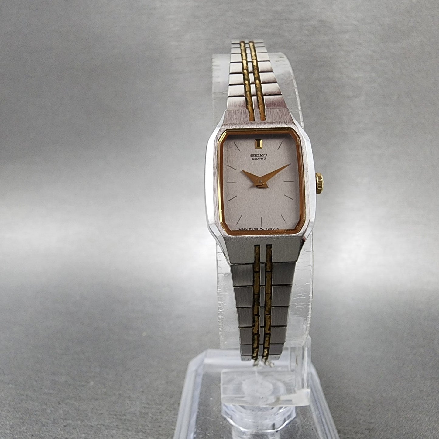 Seiko Watch Women 17mm Silver Dial Two Tone Rectangle 2Y005279 New Battery5