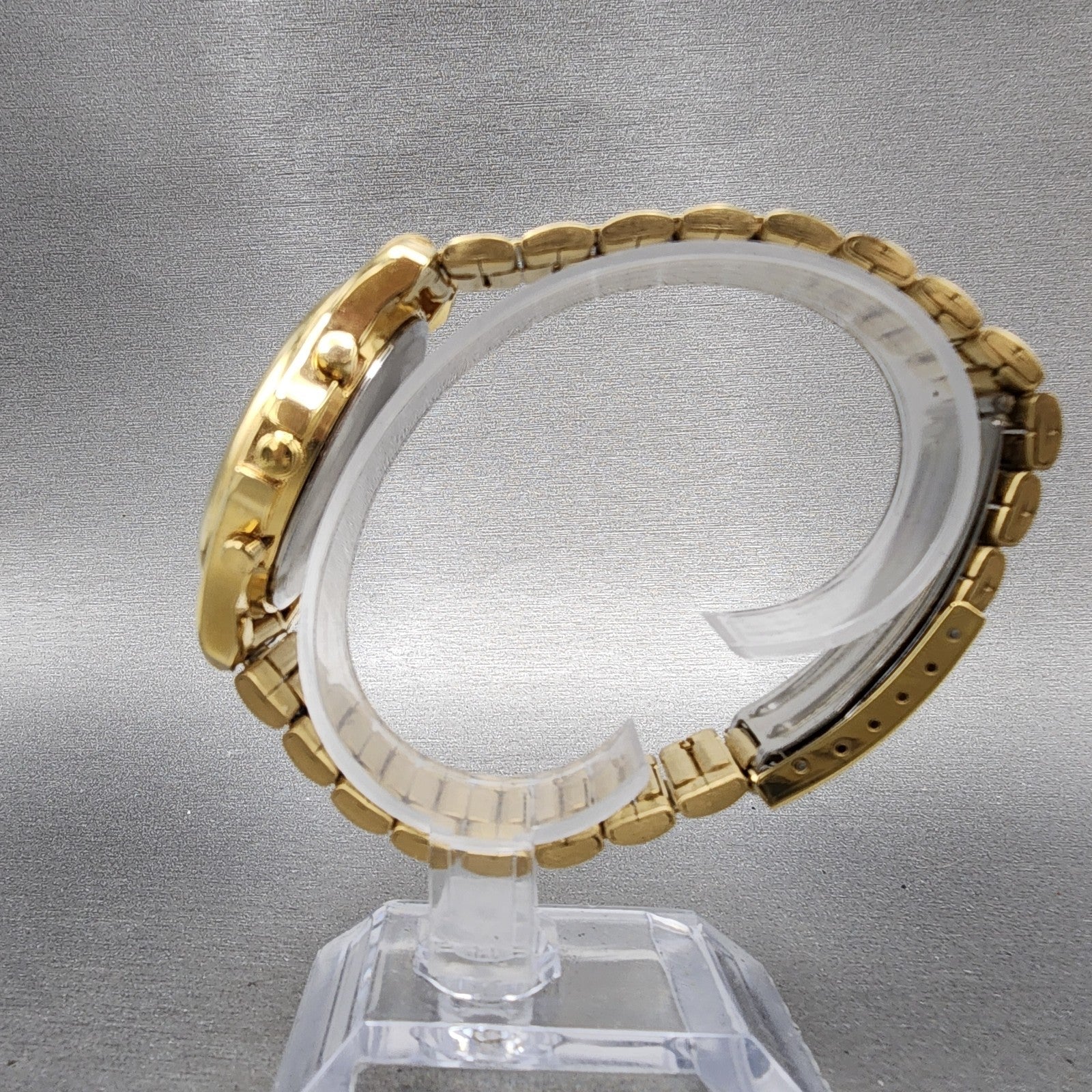 Seiko Pulsar Chronograph Watch Men 39mm Gold Dial Gold Tone Alarm Date New Batt6