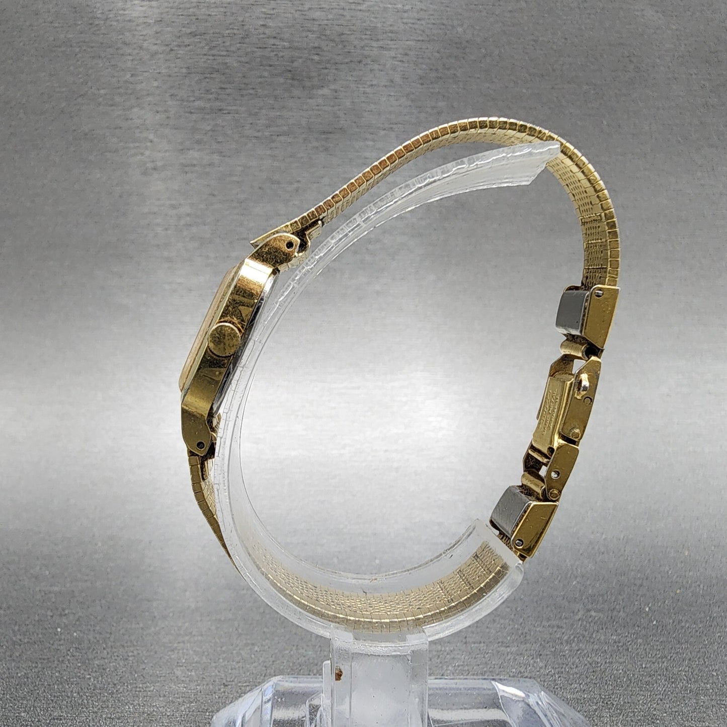 VTG Seiko Watch Women 17mm Gold Dial Gold Tone Rectangle 2C205320 New Battery6