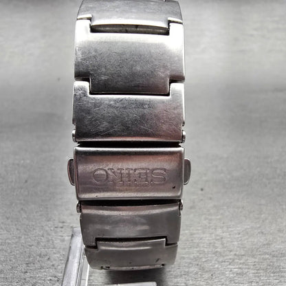 Seiko Watch Men 32mm Silver Dial Silver Tone Date Rectangle 7N32-0AL0 New Batt7