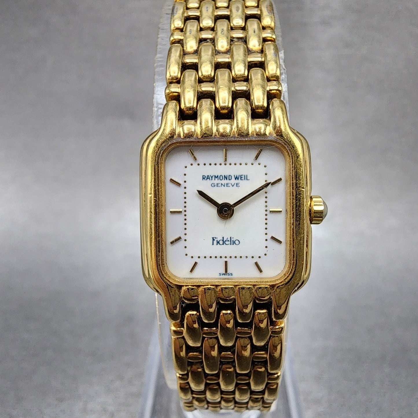 Raymond Weil Fidelio Tank Watch Women 17mm White Dial Gold Tone 3723 New Battery0