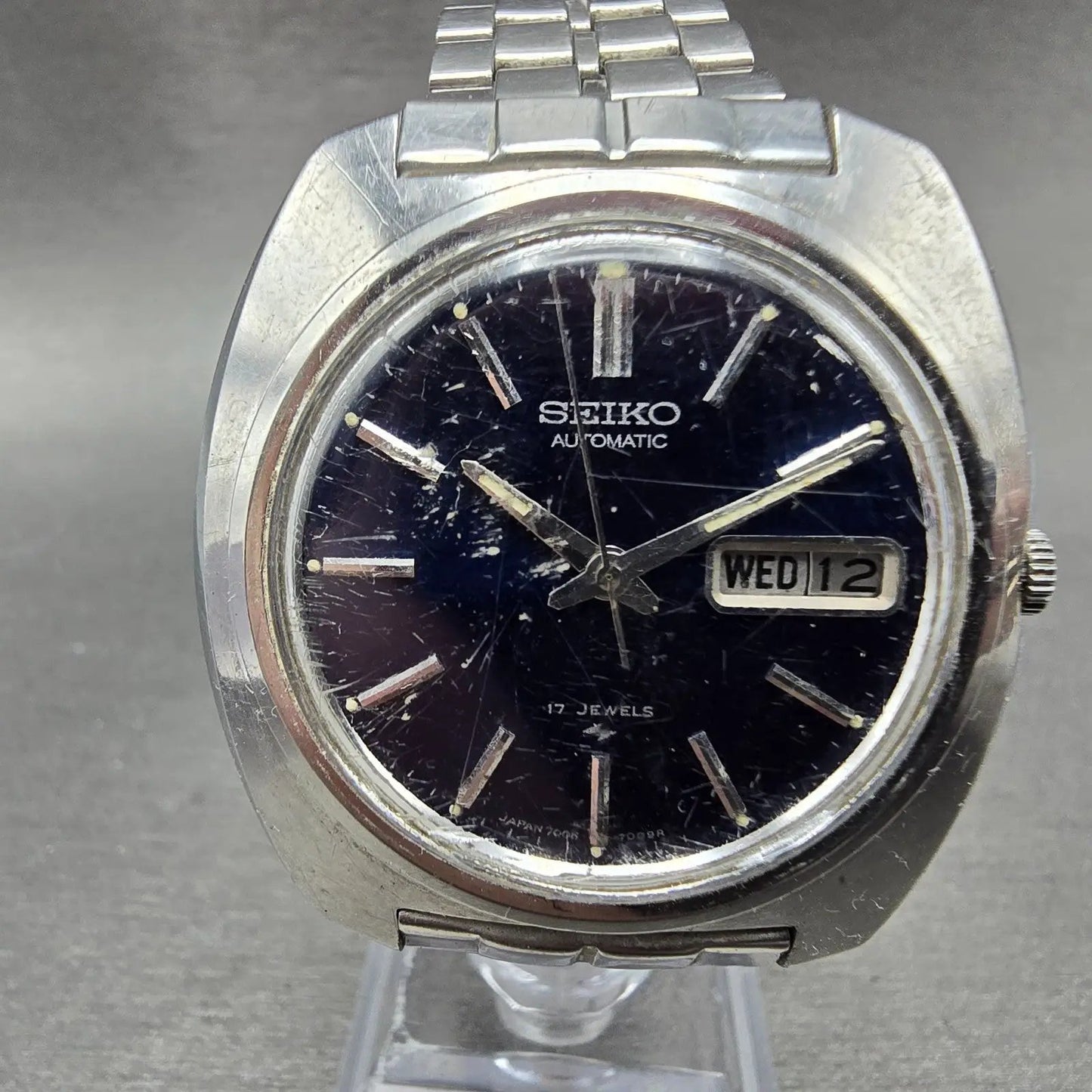 Seiko Automatic Watch Men 39mm Blue Dial Silver Tone Daydate 7006-7007 Runs VTG0