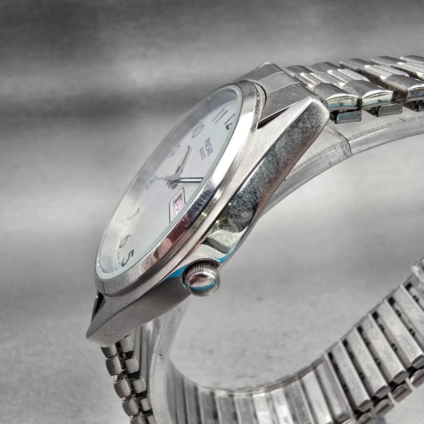 Seiko Pulsar Watch Men 36mm Silver Dial Silver Tone Daydate V533-9A00 New Batt2
