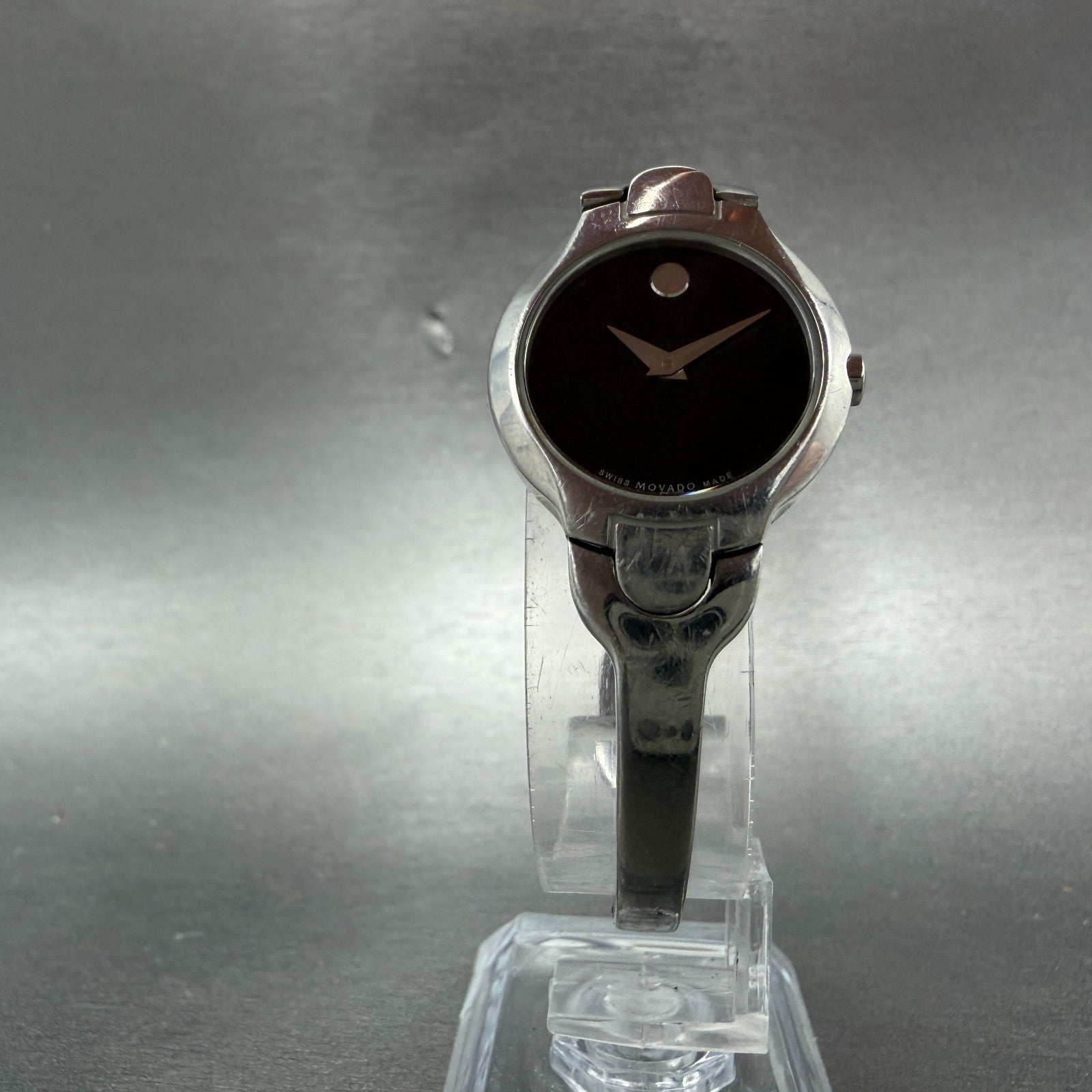 Movado Kara Watch Women 24mm Black Dial Steel Round 84-A1-1846 New Battery ABCD5