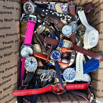 Watch Lot Men Women Citizen Fossil Wenger Stauer 18.2 LB VTG Modern PARTS5