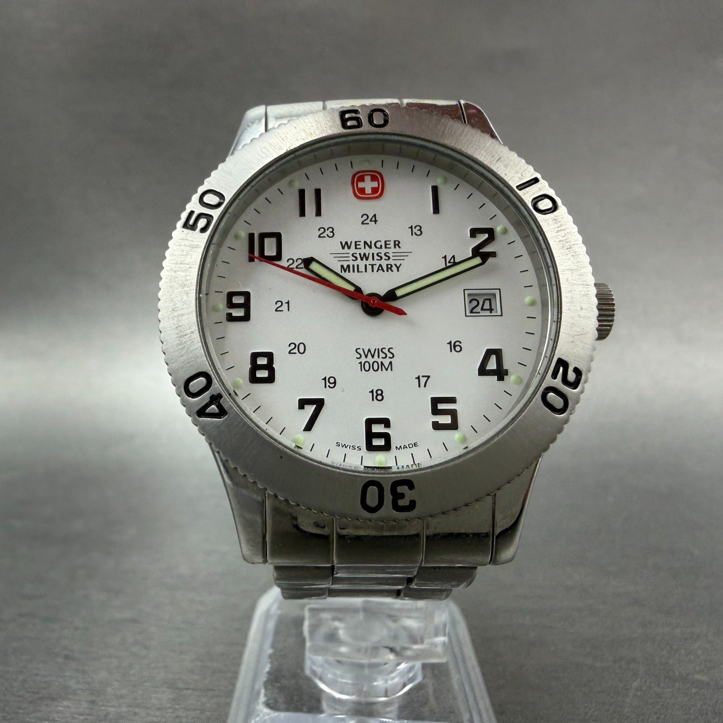Wenger Swiss Military Dive Watch Men 39mm White Dial Steel Date Round New Batt5