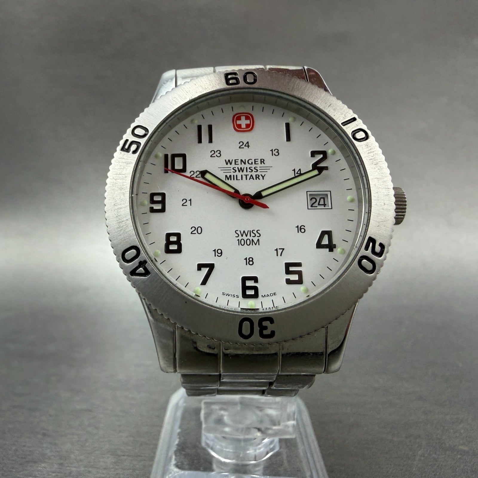 Wenger Swiss Military Dive Watch Men 39mm White Dial Steel Date Round New Batt5