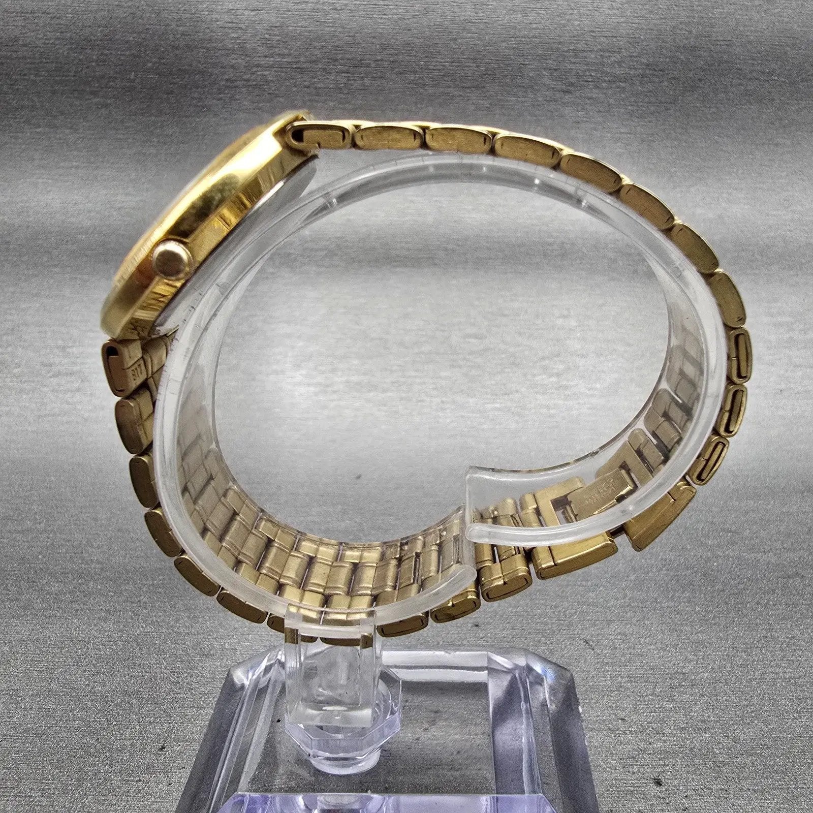 Seiko Watch Men 31mm Cream Dial Gold Tone Round 5Y95-6110 New Battery Vintage6
