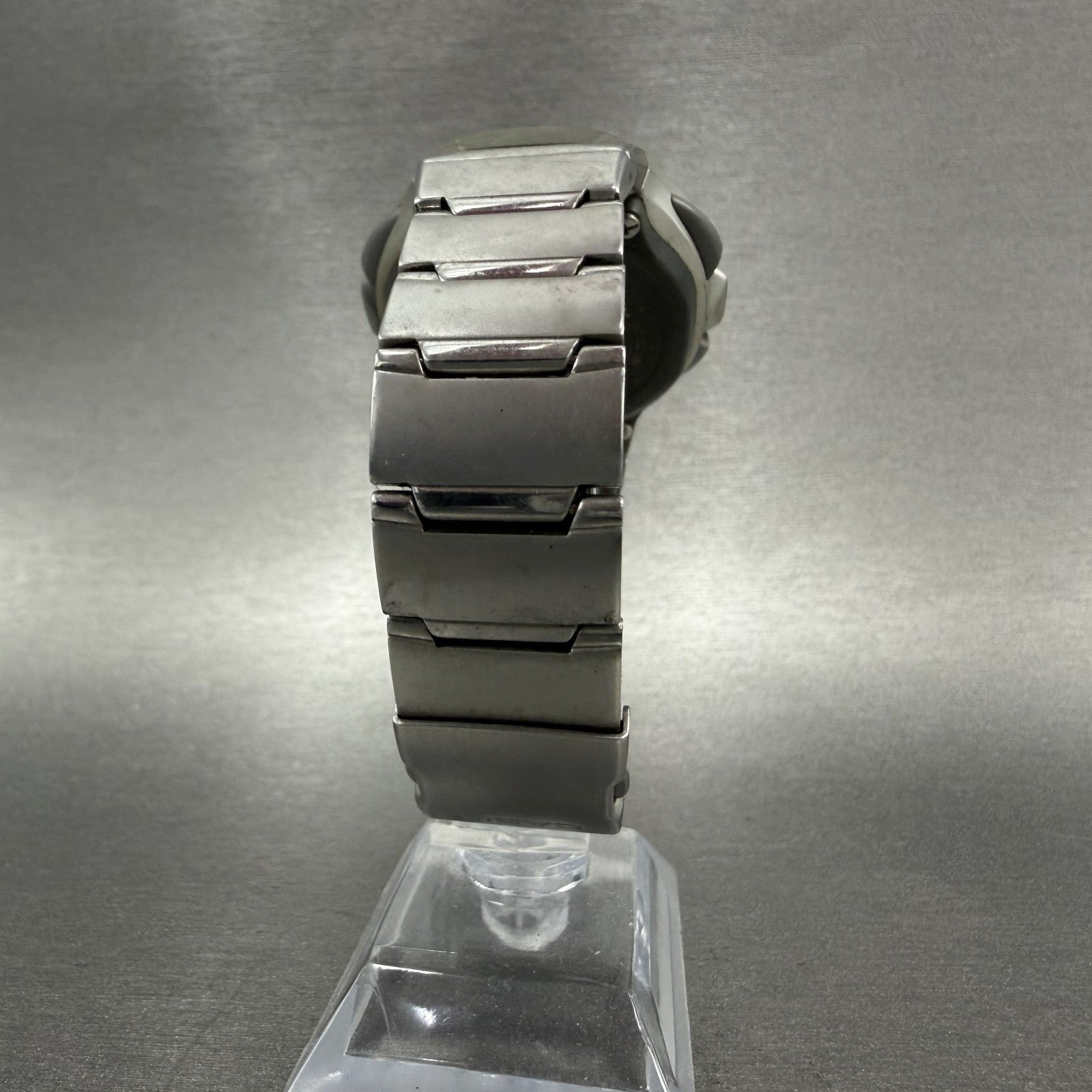 Casio Waveceptor Watch Men 42mm Digital Alarm Chrono Gray Oval WV50H New Batt7