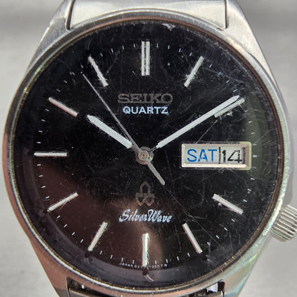 Seiko SilverWave Watch Men 35mm Black Dial Silver Tone Daydate 8229-7038 New Bat1