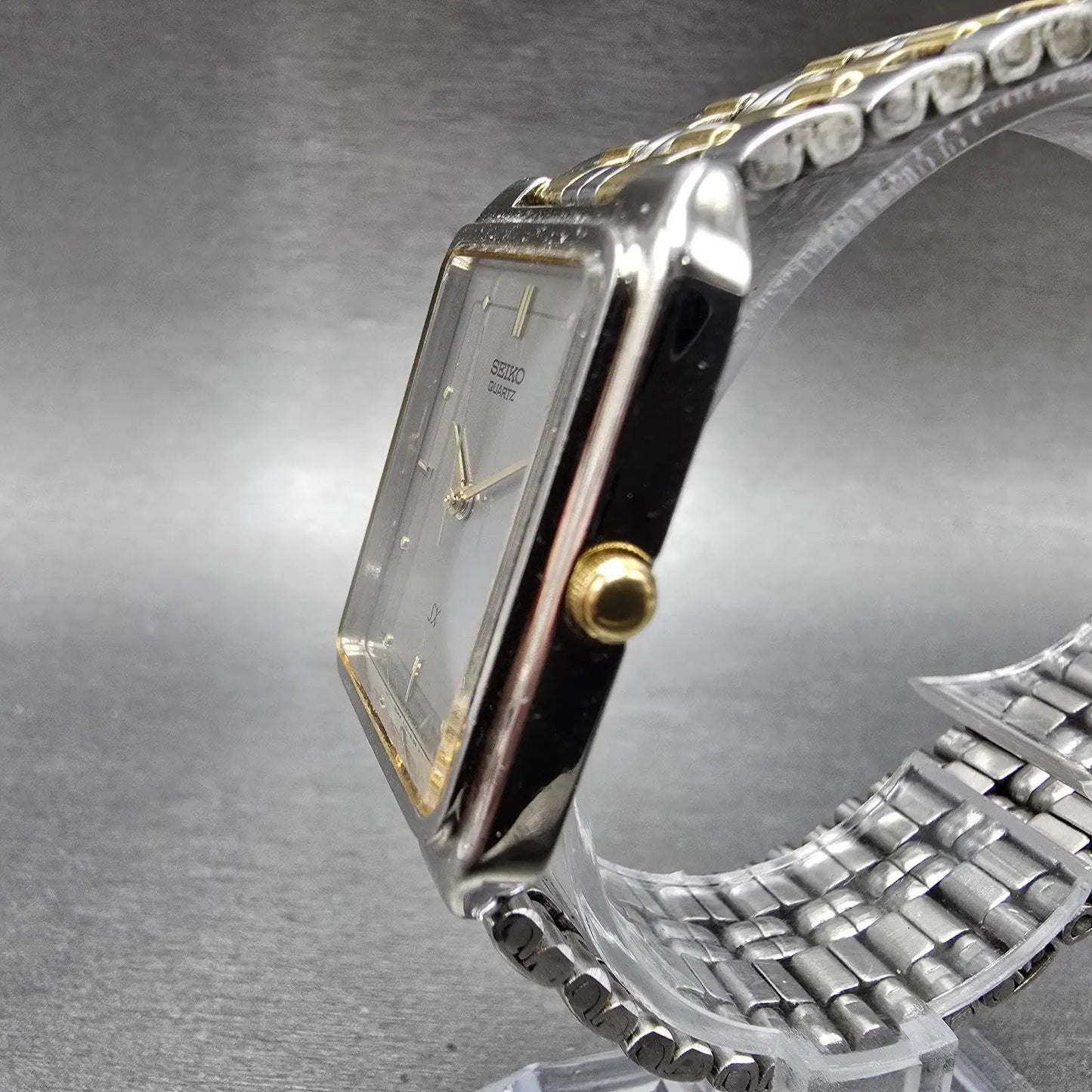 Seiko SX Tank Watch Men 26mm Gray Dial Two Tone Rectangle V701-5K90 PARTS3