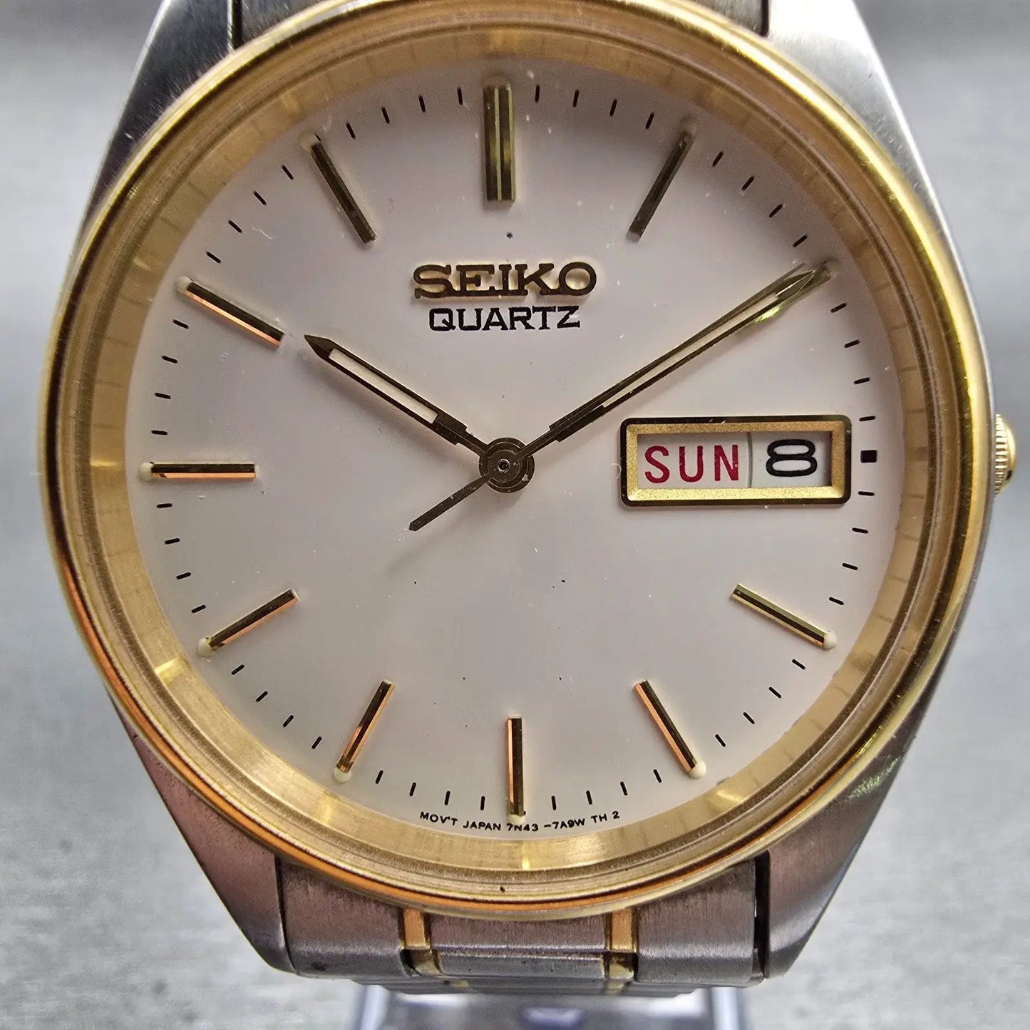 Seiko Watch Men 34mm White Dial Two Tone Daydate Round 7N43-7A50 New Battery VTG1