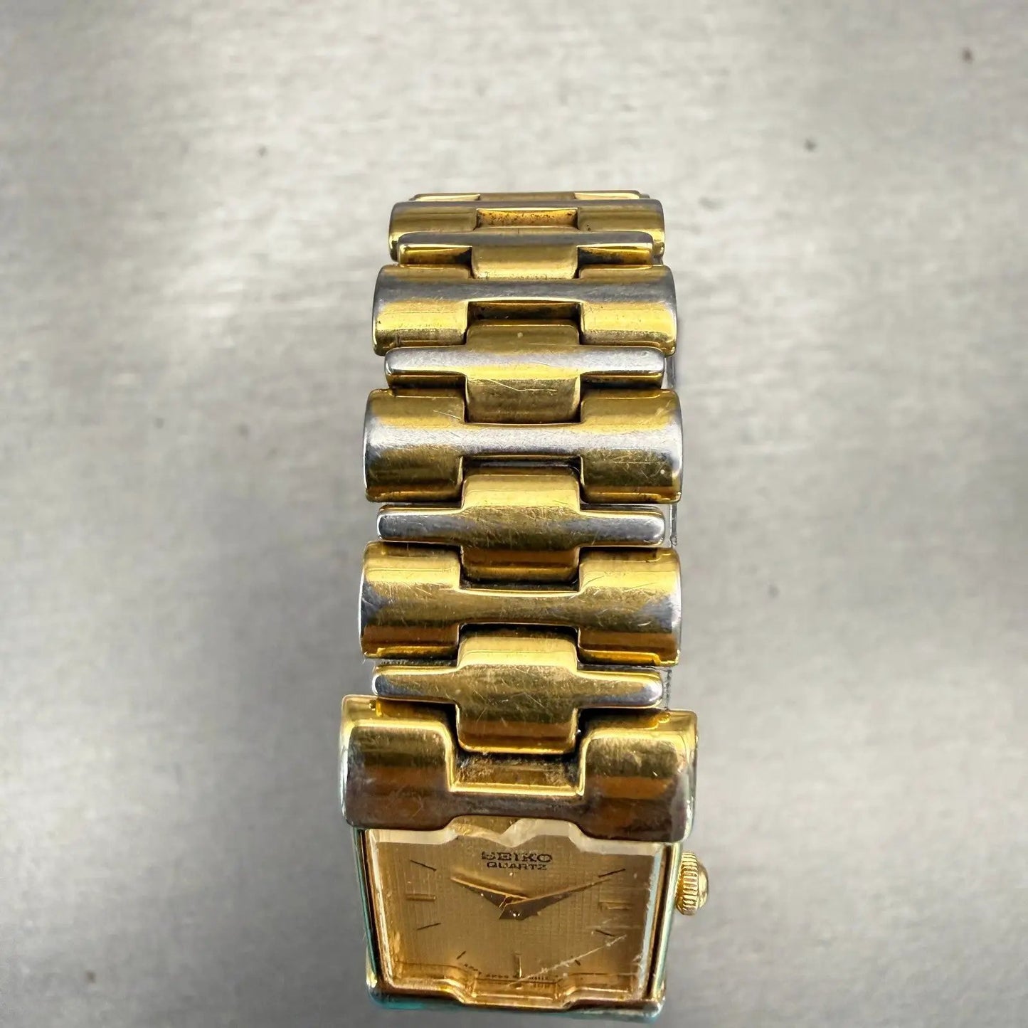 Seiko Watch Women 17mm Gold Dial Gold Tone Rectangle 2P20-5E60 New Battery VTG4