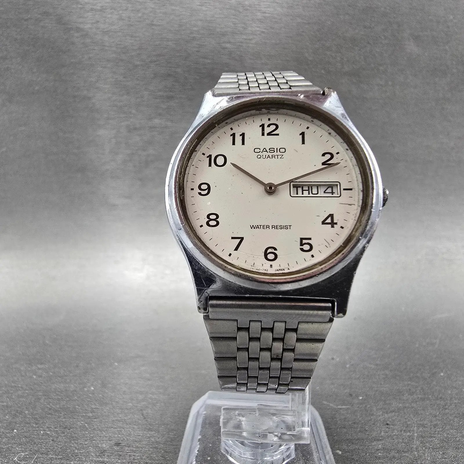 Casio MQ-514 Watch Men 33mm Silver Dial Silver Tone Round Daydate New Battery ZA5