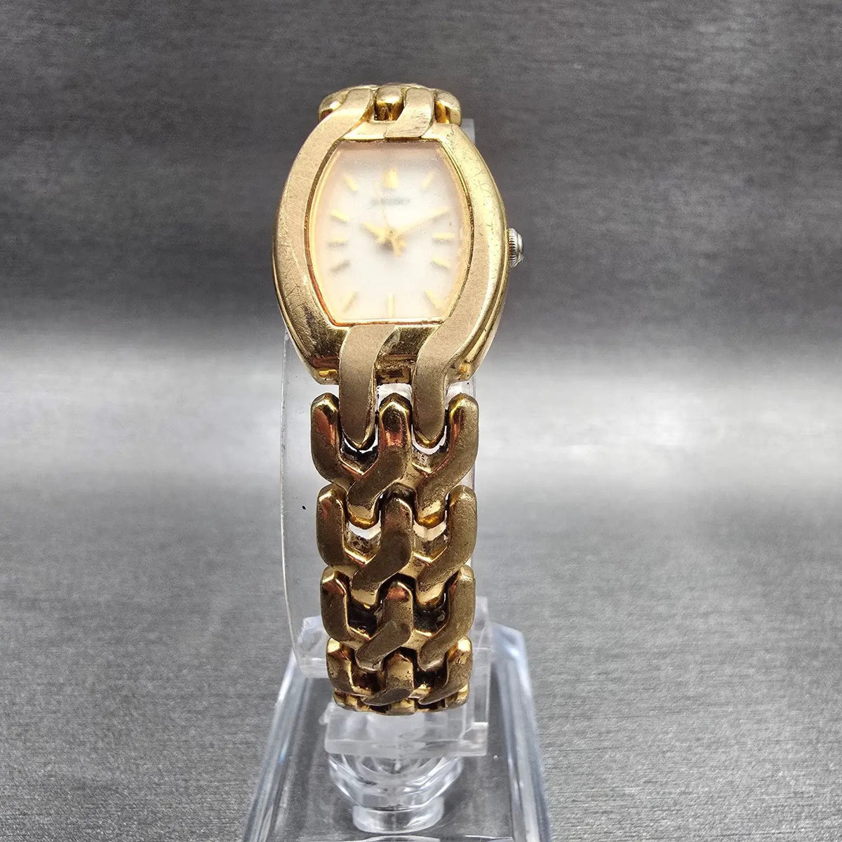 Seiko Watch Women 18mm Ivory Dial Gold Tone Oval 1N01-5C09 New Battery Vintage5