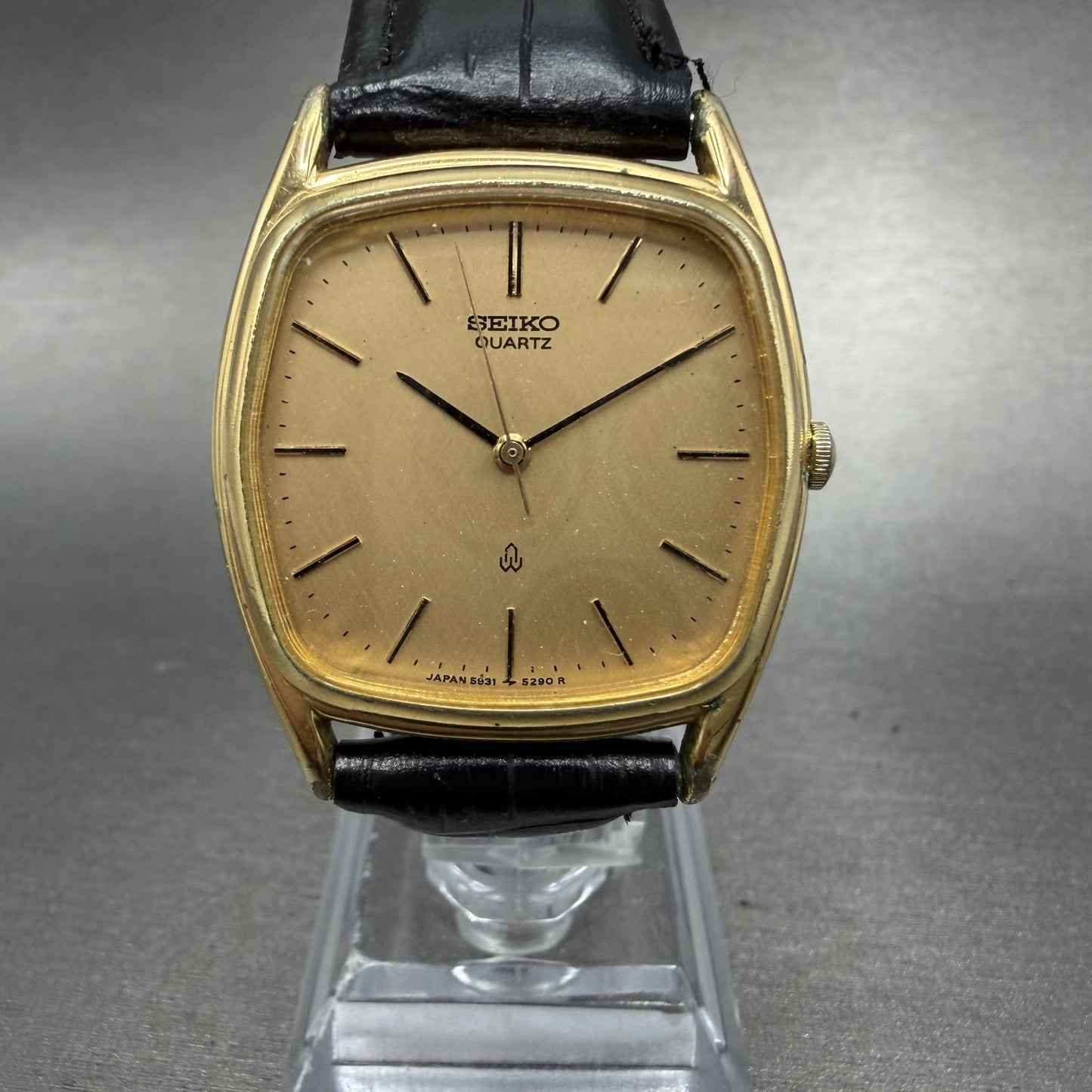 Seiko Watch Men 30mm Champagne Dial Gold Tone Rectangle 5931-5270 New Battery0