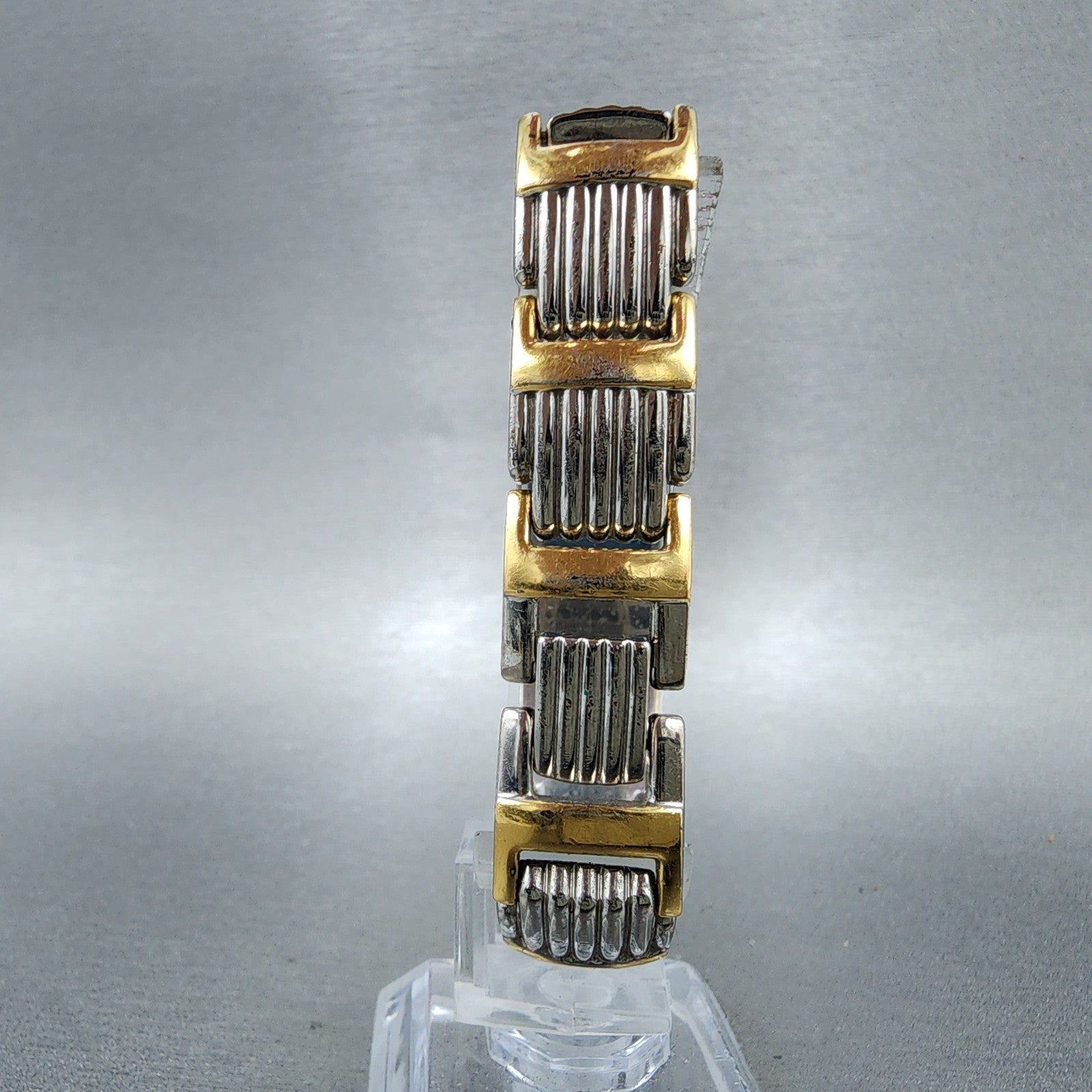 Seiko Tank Watch Women 15mm White Dial Two Tone Rectangle 1f206f60 New Battery7