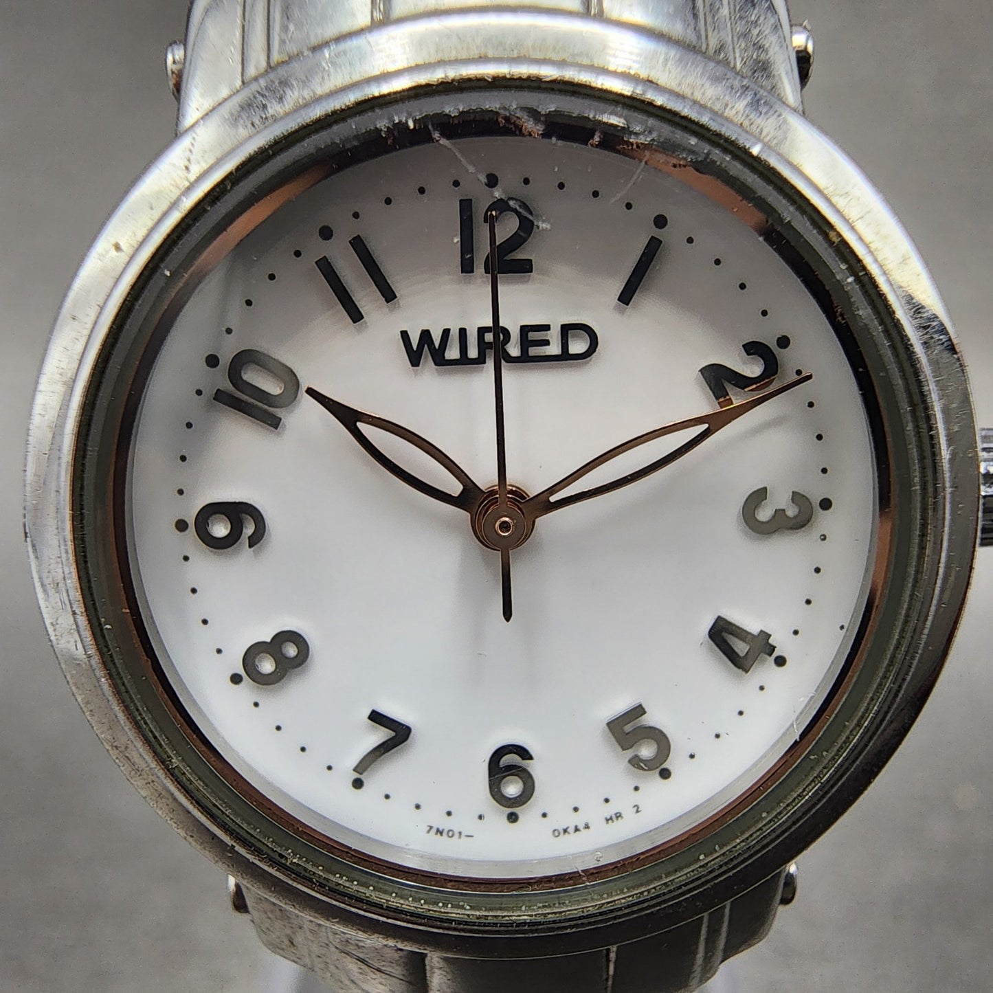 Seiko Wired Watch Women 26mm White Dial Silver Tone 7n010cn0 New Battery1