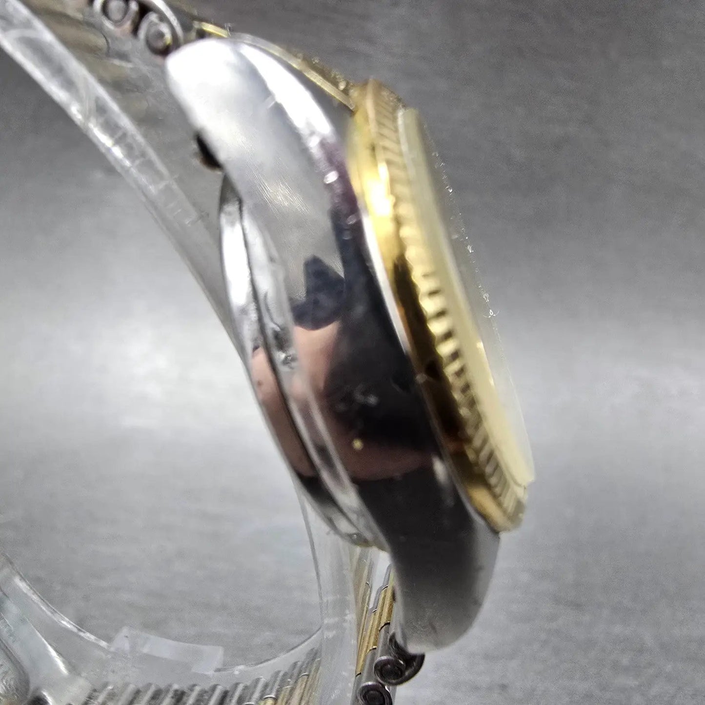 Raymond Weil Watch Women 25mm Champagne Dial Two Tone Date Round 9300 PARTS4