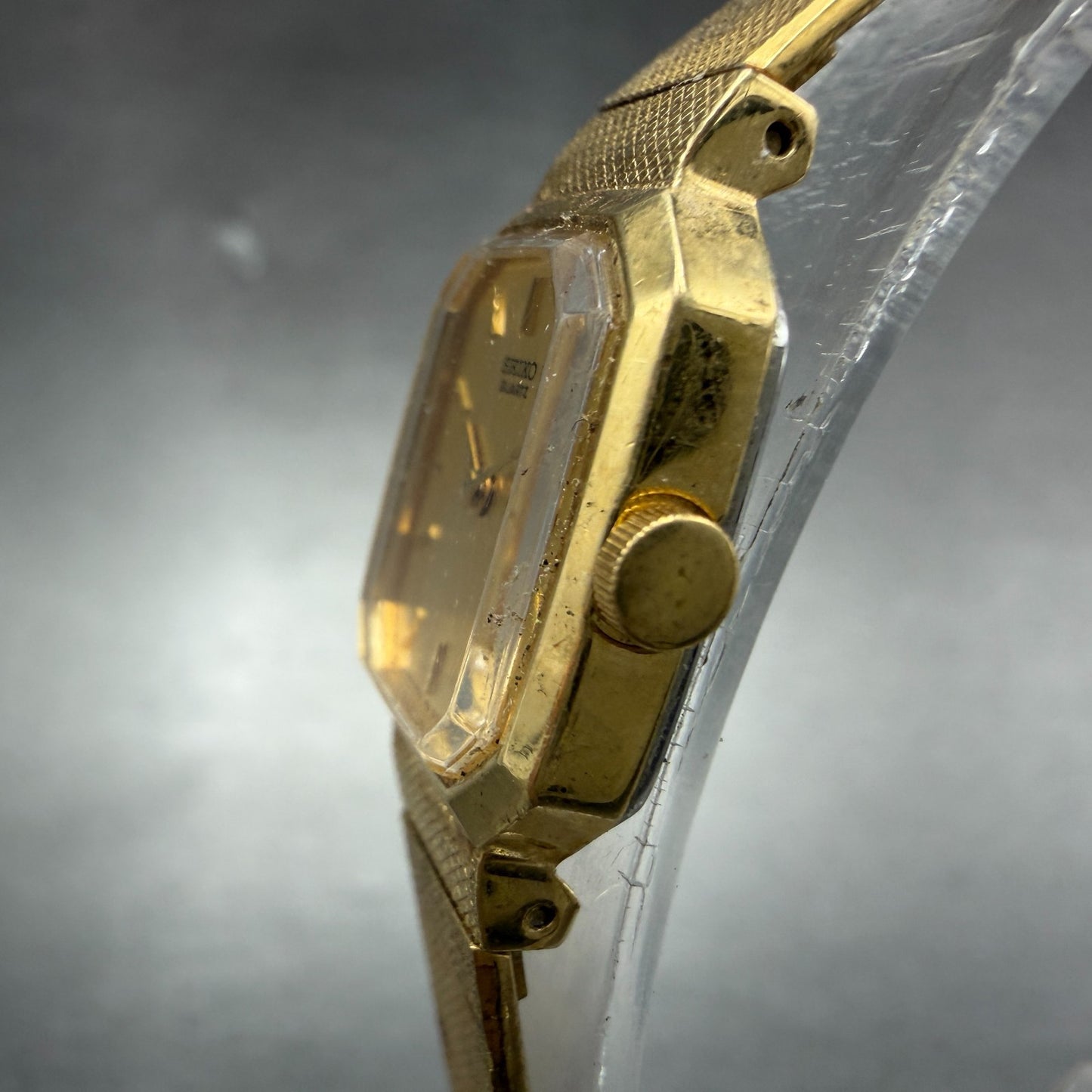Seiko Watch Women 17mm Champagne Dial Gold Tone Octagon 4N00-5139 New Batt VTG2