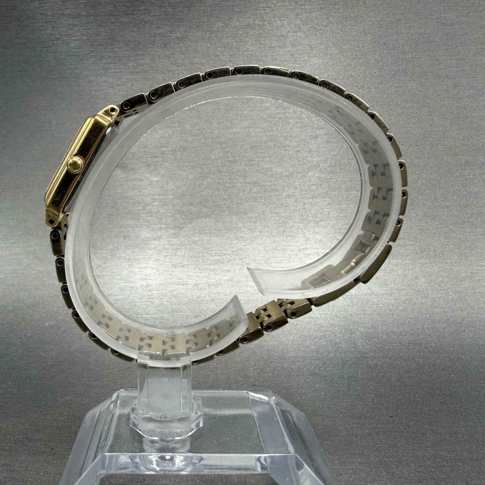 Seiko Tank Watch Women 16mm Champagne Dial Gold Tone 1N01-0FH0 New Battery ZYX26