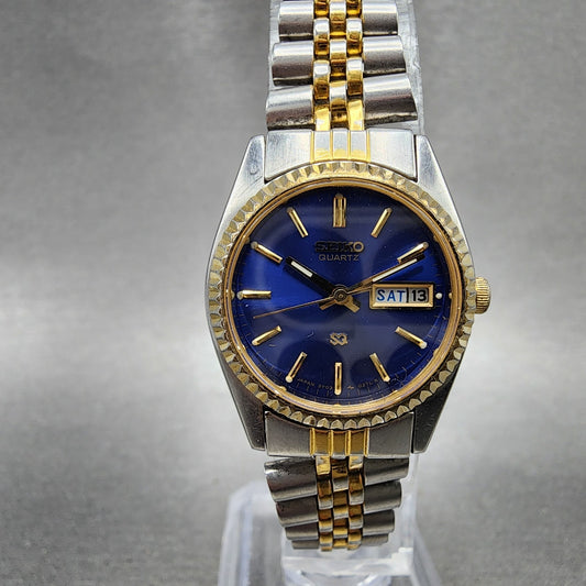 Seiko SQ Watch Women 24mm Blue Dial Two Tone Daydate Round New Battery KJ780