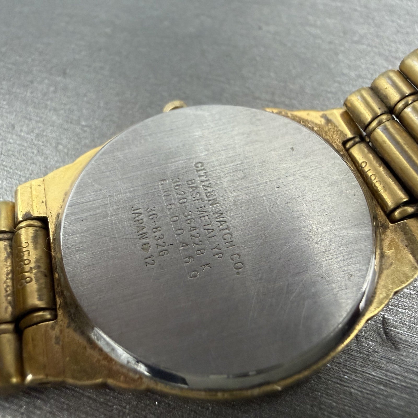 Citizen CQ Watch Men 30mm Gold Dial Gold Tone Round 3620-364228 New Battery9