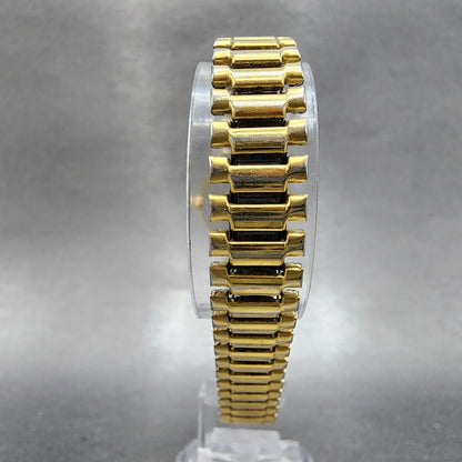 Seiko SQ Watch Women 24mm White Dial Gold Tone Daydate Round 7N83-6A09 New Batt