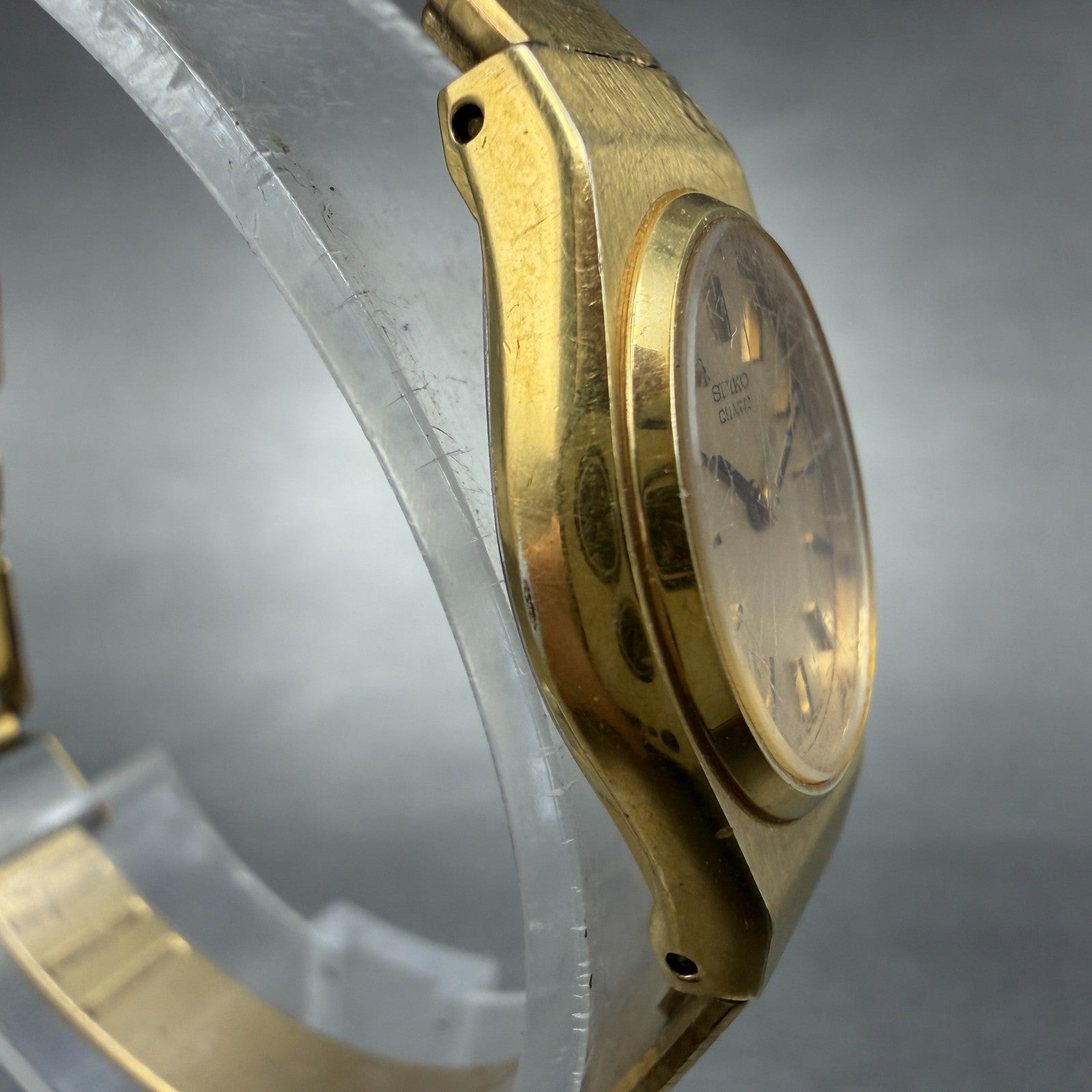 Seiko Watch Women 18mm Gold Dial Gold Tone Oval 1400-8209 New Battery Vintage3