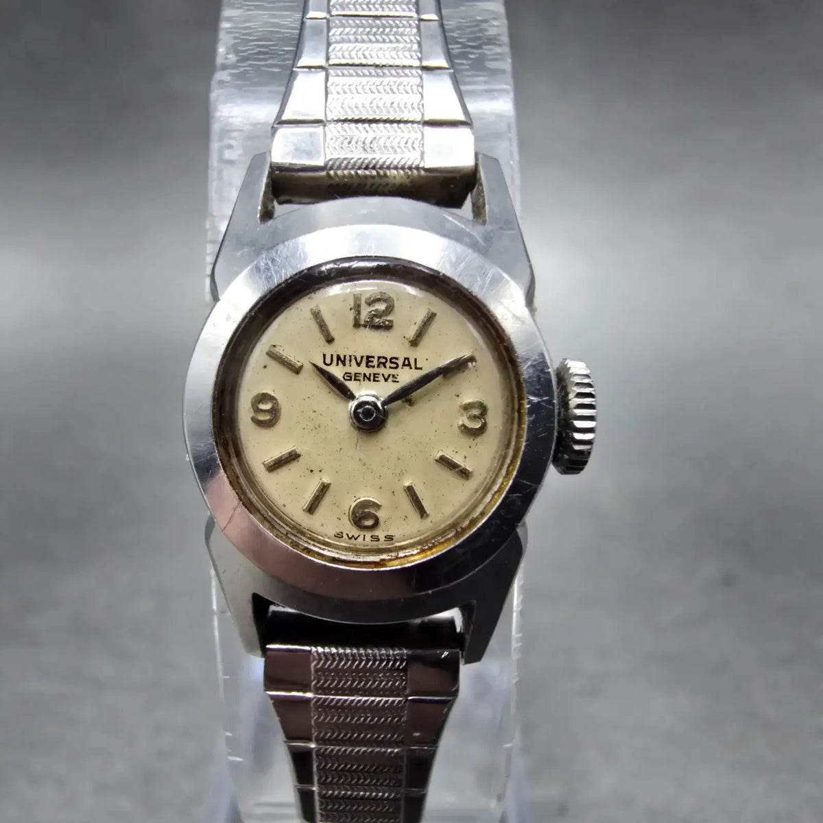Universal Watch Women 16mm Cream Dial Stainless Steel Manual Wind 25504-1 PARTS0