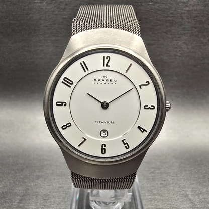 Skagen Watch Men 34mm White Dial Titanium Date Round 533LTTW New Battery0
