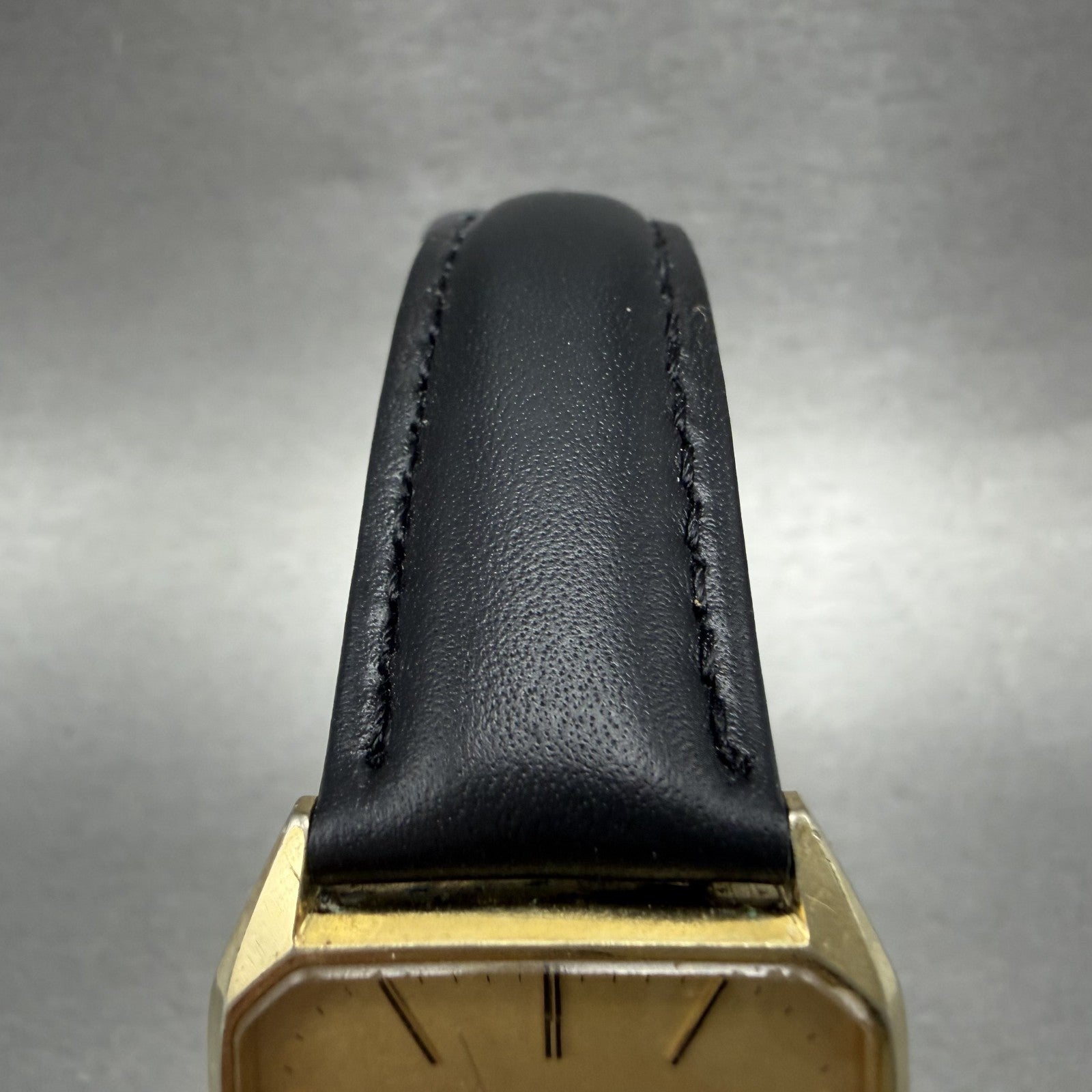 Seiko Tank Watch Men 27mm Champagne Dial Gold Tone 74315049 New Battery4