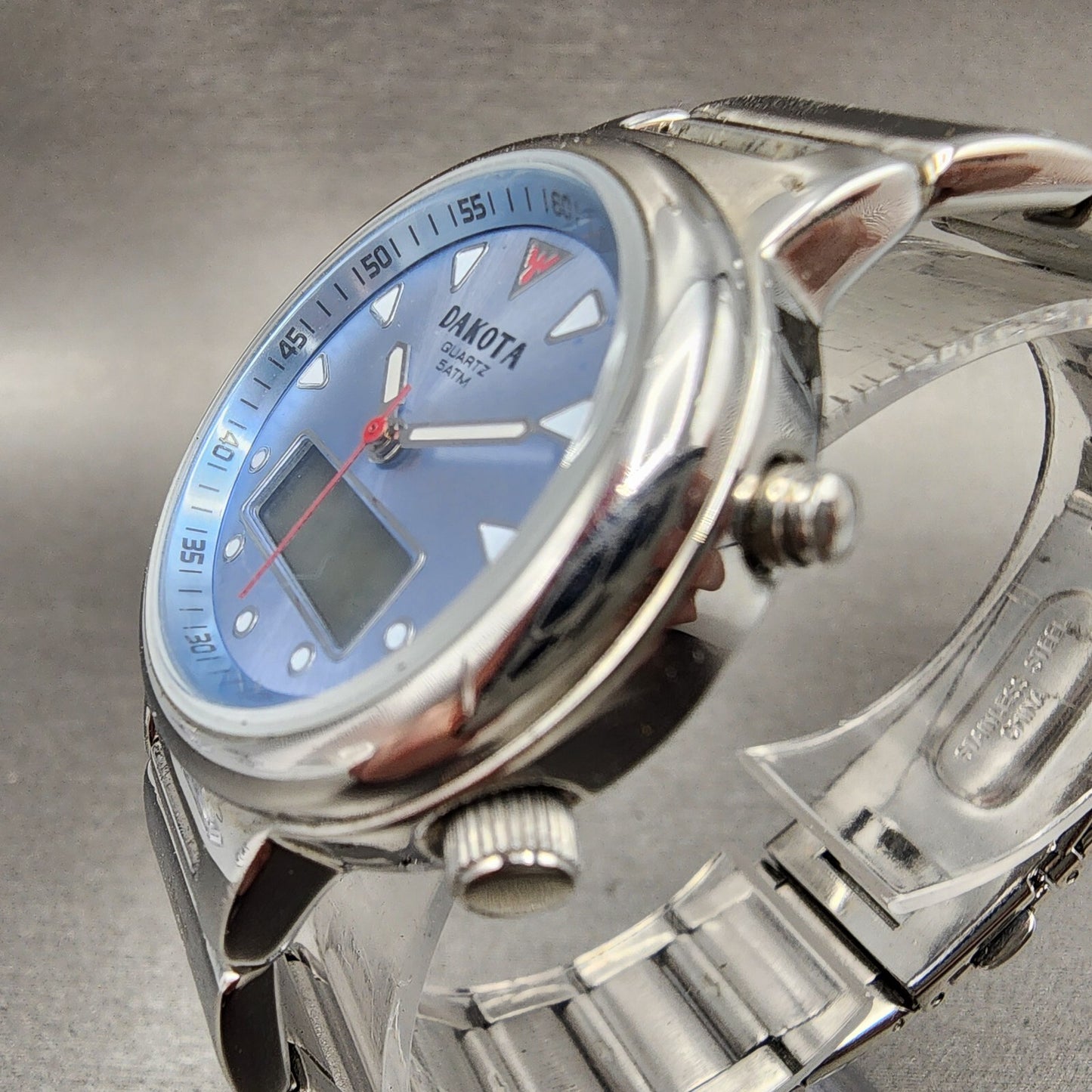 Dakota Analog Digital Watch Women 32mm Blue Dial Silver Tone Alarm Chrono NewBat2