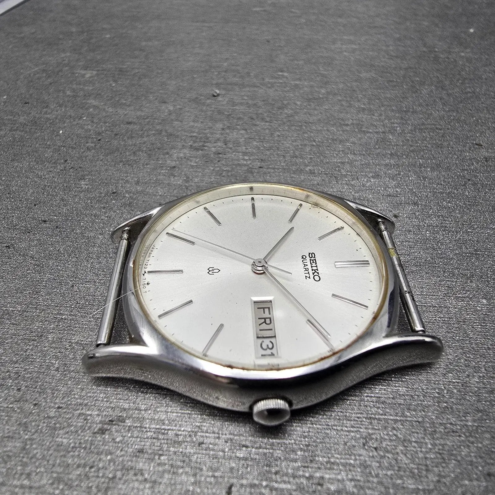 Seiko Watch Men 32mm Silver Dial Silver Tone Daydate Round 7123-7090 PARTS VTG7