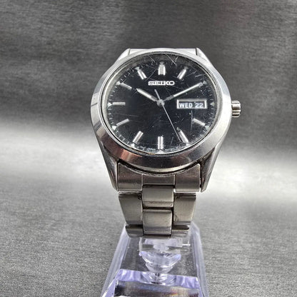 Seiko Watch Men 37mm Black Dial Silver Tone Daydate Round 7N43-9070 New Battery5